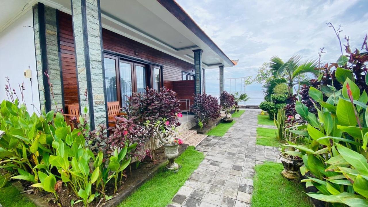 Juan Beach Bungalow Batununggul Екстер'єр фото
