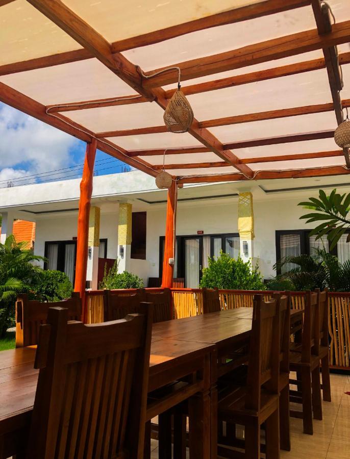 Juan Beach Bungalow Batununggul Екстер'єр фото