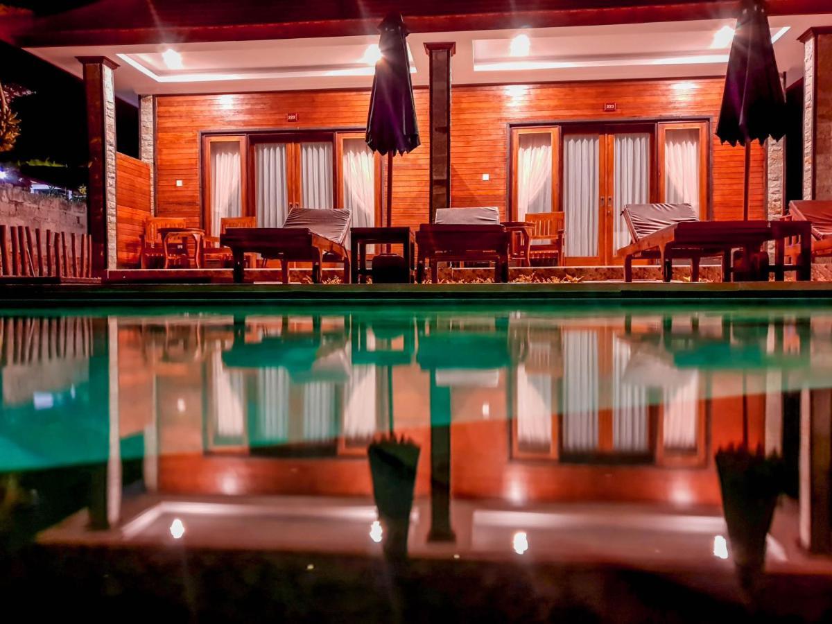 Juan Beach Bungalow Batununggul Екстер'єр фото