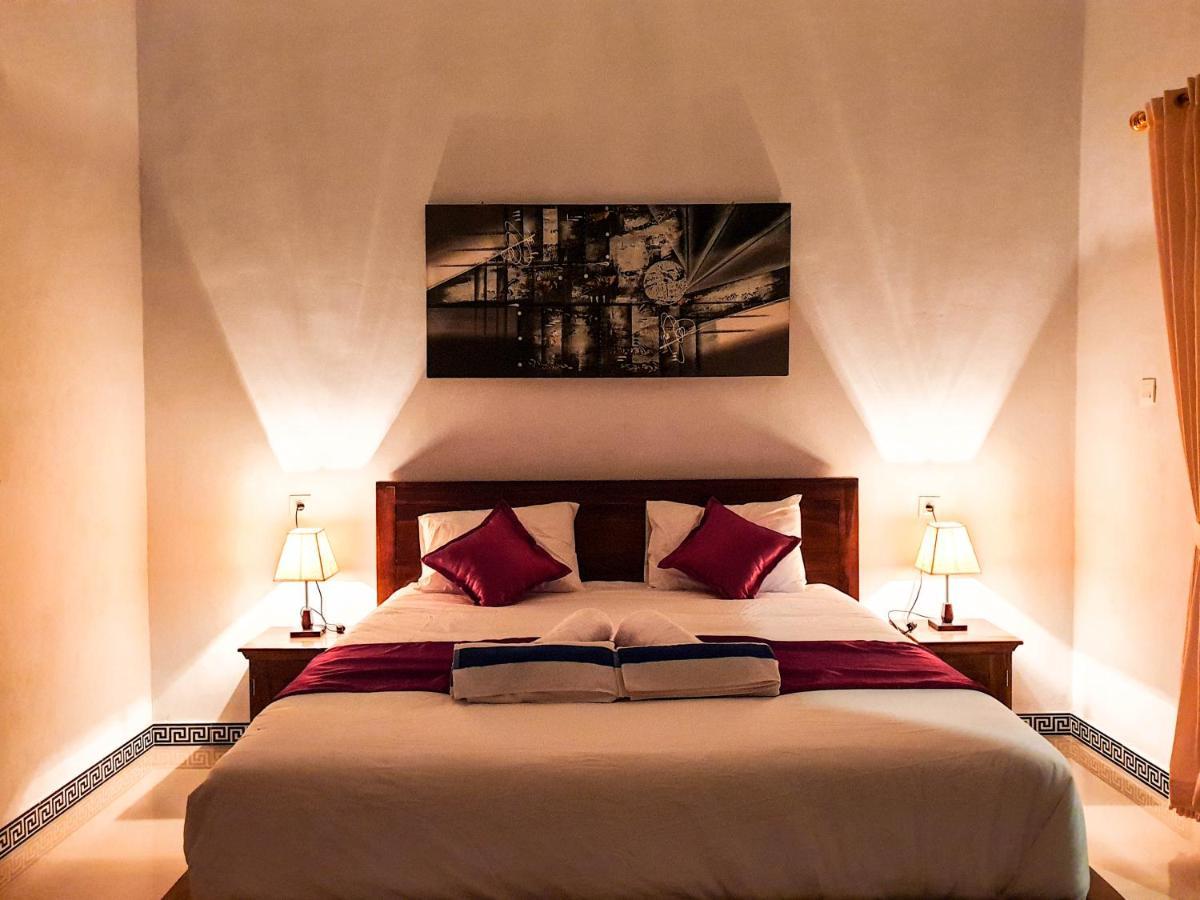 Juan Beach Bungalow Batununggul Екстер'єр фото